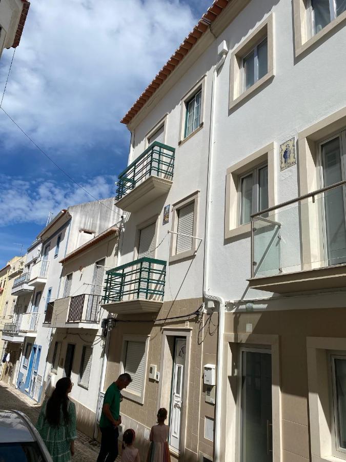 100 Meters From The Beach! Rua Da Regeneracao Nazaré Zewnętrze zdjęcie