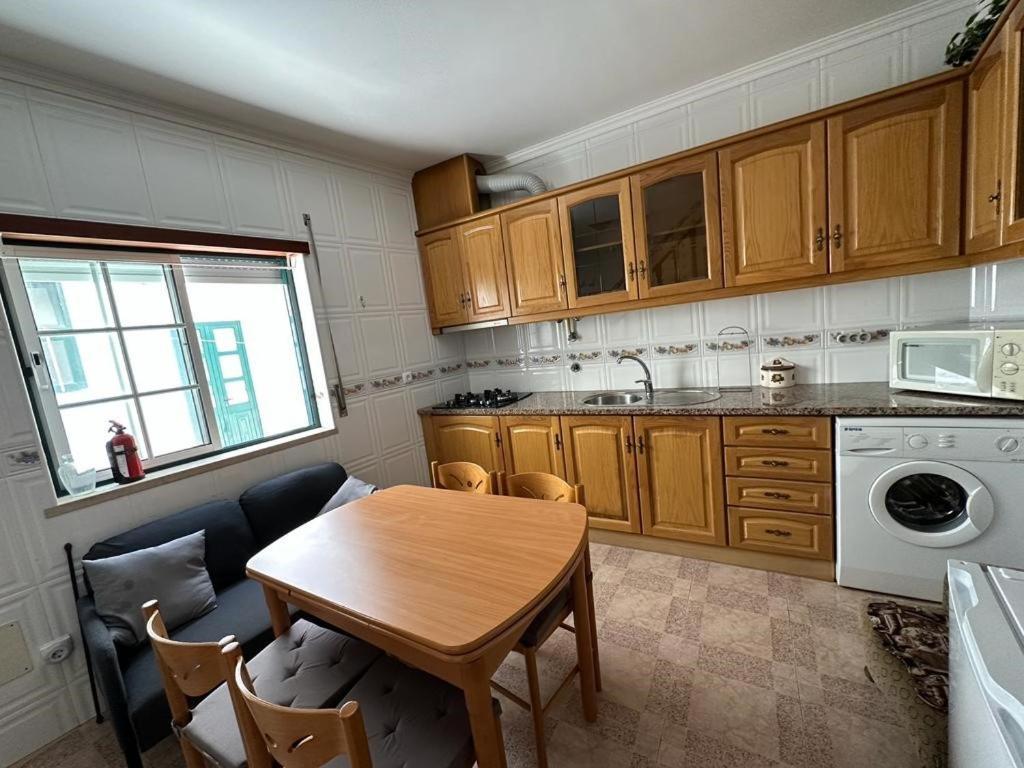 100 Meters From The Beach! Rua Da Regeneracao Nazaré Zewnętrze zdjęcie